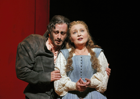 Marco Vratogna as Rigoletto and Albina Shagimuratova as Gilda [Photo by Cory Weaver courtesy of San Francisco Opera]