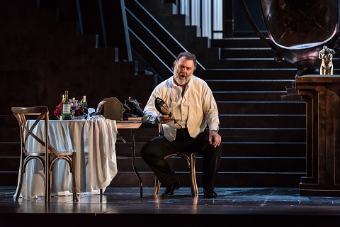 170308_1954_meistersinger BRYN TERFEL AS HANS SACHS (C) ROH. PHOTO BY CLIVE BARDA.jpg