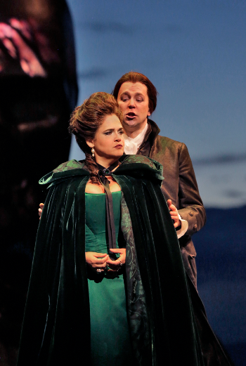 Keri Alkema (Donna Elvira) and Daniel Okulitch (Don Giovanni) [Photo © Ken Howard]