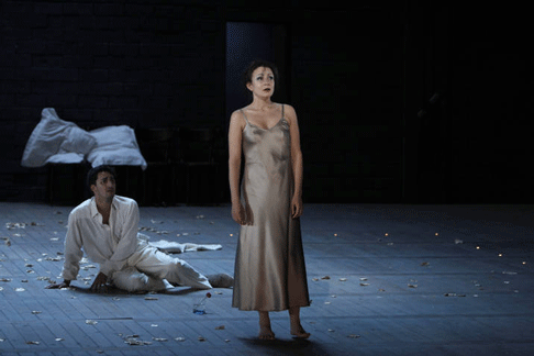 Aix-Traviata-4.gif