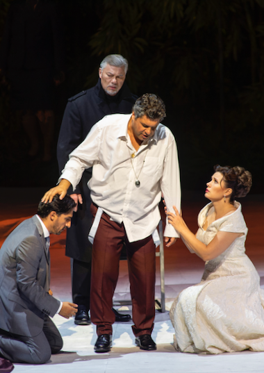 Adorno, Fiesco, Boccanegra, Amelia at Boccanegra's death [All photos copyright Salzburger Festspiele / Ruth Walz]