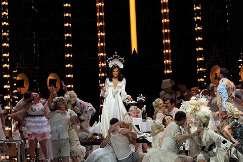 <em>La traviata</em>, English National Opera