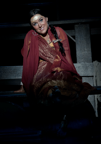 ENO The Pearl Fishers, Sophie Bevan [Photo by ENO/Mike Hoban]