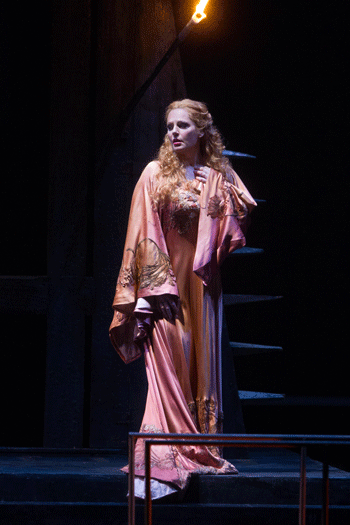 Eva-Maria Westbroek as Francesca da Rimini [Photo by Marty Sohl/ Metropolitan Opera]