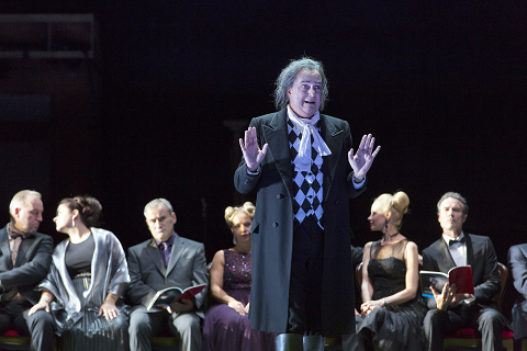 JOHANNES MARTIN KRÄNZLE AS DON ALFONSO © ROH. PHOTO STEPHEN CUMMISKEY.png