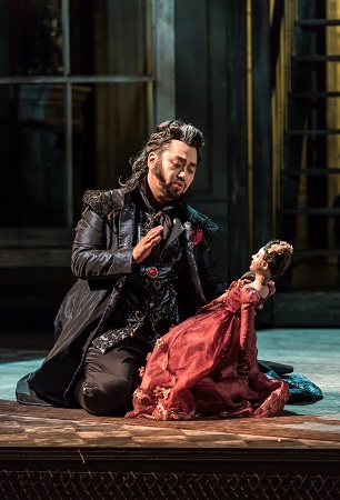 Joo Won Kang in Maria de Rudenz by Donizetti Clive Barda.jpg