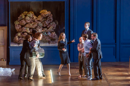 Scene from Lessons in Love and Violence [Photo © Hans van den Bogaard]