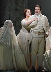 Michael Maniaci and Amanda Pabyan (© George Mott/Glimmerglass Opera)