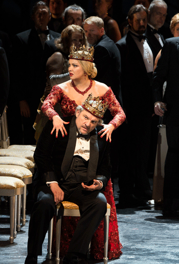 Anna Netrebko as Lady Macbeth and Željko Lučić in the title role of Verdi's Macbeth [Photo by Marty Sohl/Metropolitan Opera]
