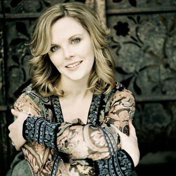 Elin Manahan Thomas