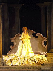 Manon-Lescaut_TorredelLago1.gif