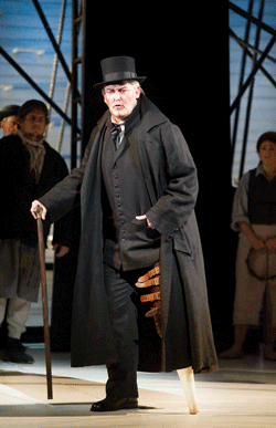 Jay Hunter Morris as Captain Ahab [Photo by Photografeo courtesy of San Diego Opera]