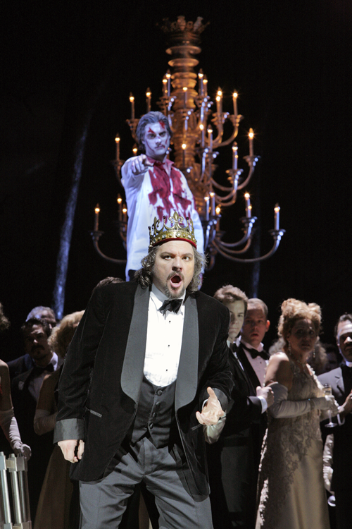 role of Verdi's “Macbeth.” 2011