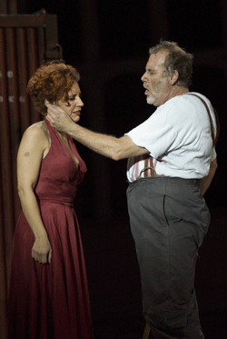 Robert Poulton as Rigoletto and Julia Sporsén as Gilda. [Photo by Fritz Curzon.courtesy of Opera Holland Park]