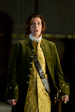 Sarah Connolly as Octavian [Photo by Clive Barda courtesy of English National Opera]