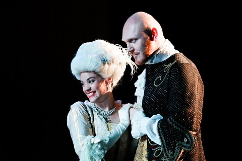 Rosina and Cassandro.jpg