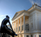 Royal Opera House [Photo: Wikimedia]