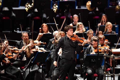 Violinist Joshua Bell performs …douard Lalo’s Symphonie espagnole,.jpg