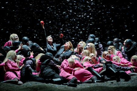 Diana Montague as La Haine and Karina Gauvin as Armide [Photo by  Monika Rittershaus courtesy of De Nederlandse Opera]