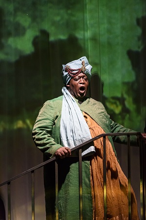 cBC20170510_SUKANYA_0723 KEEL WATSON AS KING SHARYAATI (C) ROH. PHOTO BY BILL COOPER.jpg