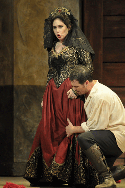 Rinat Shaham as Carmen and David Pomeroy as Don Jose [Photo by Kelly & Massa Photography courtesy of Opera Company of Philadelphia]